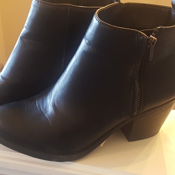 New, RAMPAGE Vida Black Ankle Boots Shoes 10 M - Picture 5 of 6